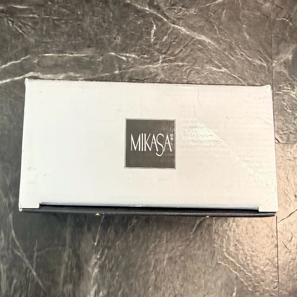 MIKASA 